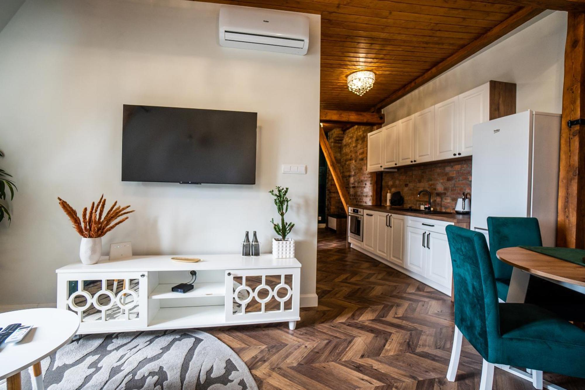 Apartamenty Pioro I Atrament Stary Toruń Exteriör bild